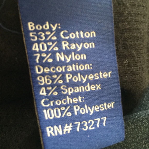 Sweater - Picture 4 of 4